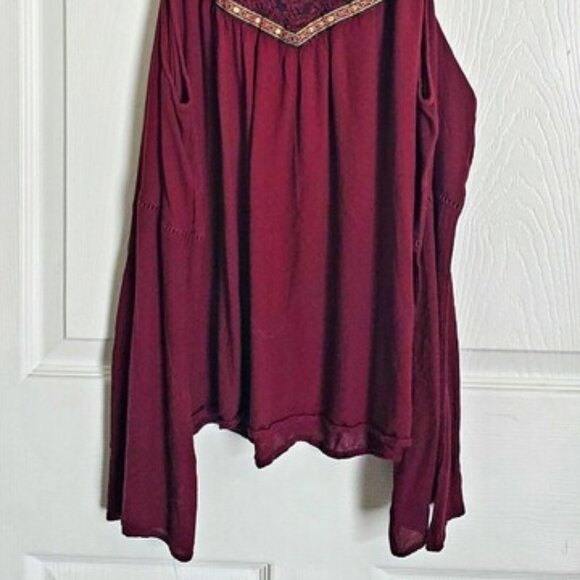Cold Shoulder Peasant Blouse Red Purple Embroidered - Picture 4 of 6